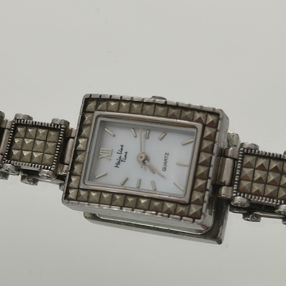 Main Line Time watch swarovski crystals - Picture 3 of 8